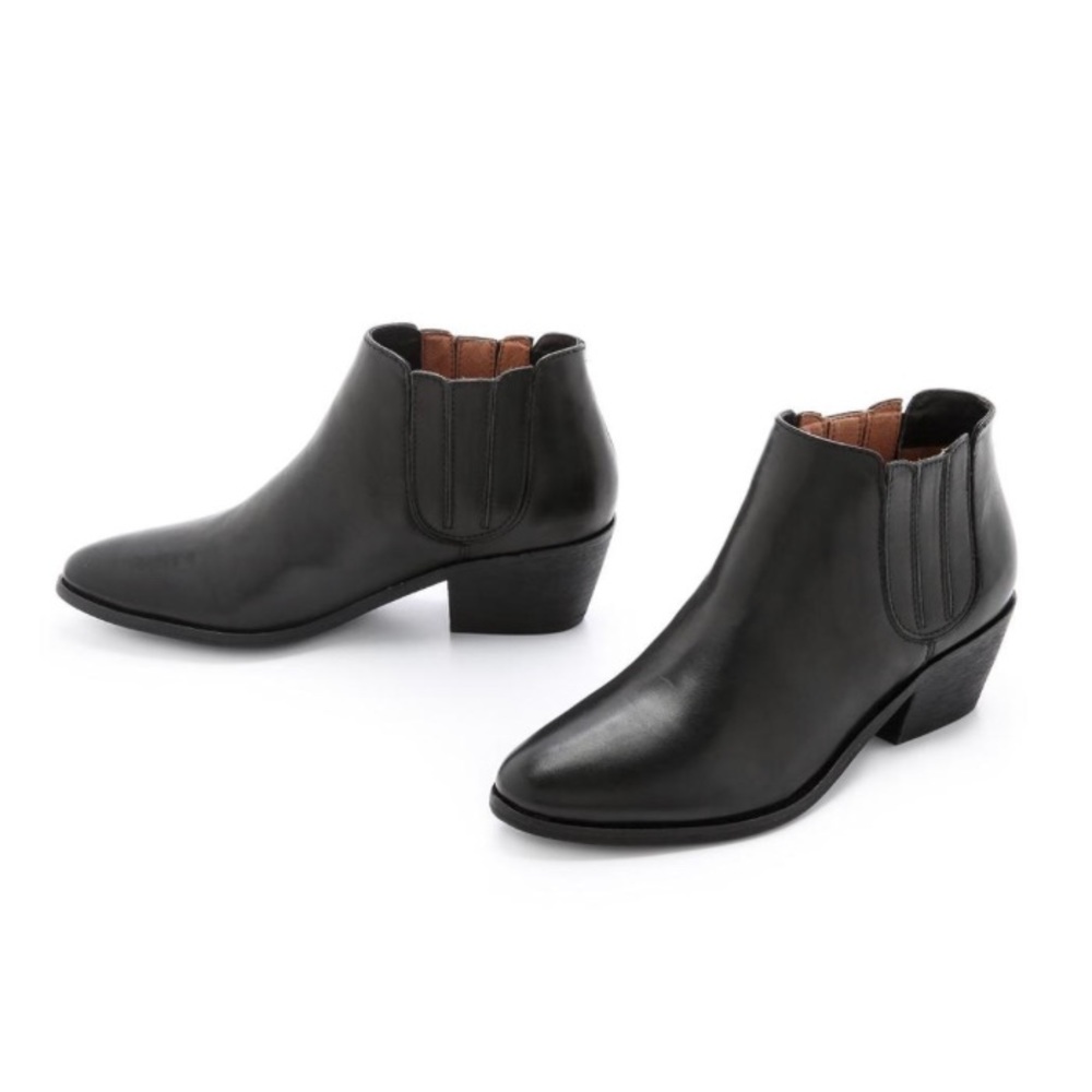 Joie booties